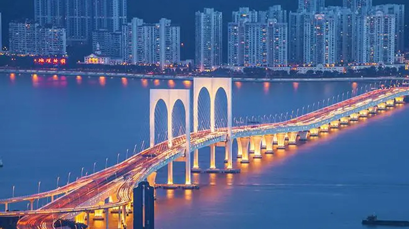 澳门澳氹第四条跨海大桥-桥梁景观照明工程